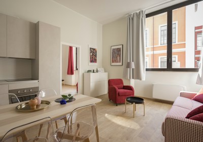 Bright Studio Flat